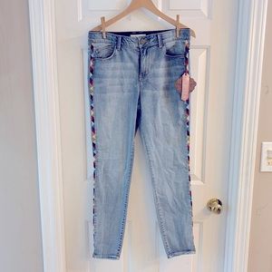 Knox Rose appliqué Jeans